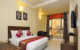 Hotel Shanti Villa- New Delhi Railway Station